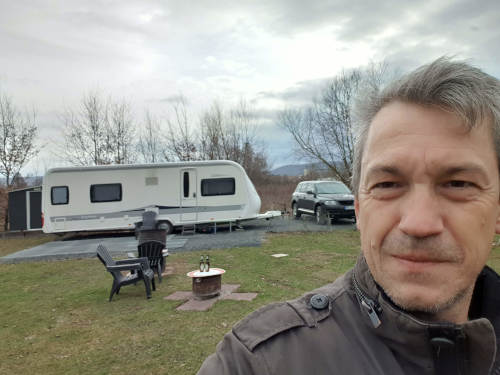 Thomas Helfrich - minimalistischer Dauercamper